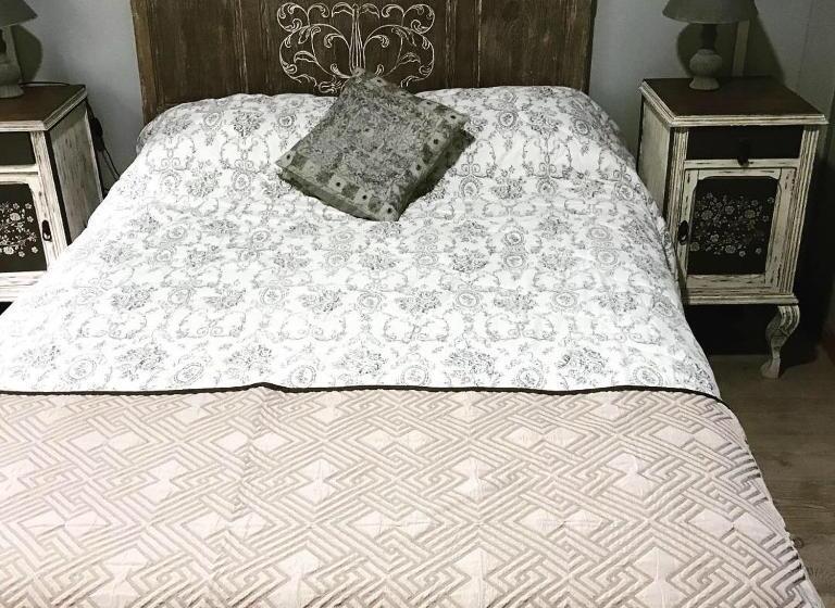 خانه 2 خوابه, Chacra La Escondida