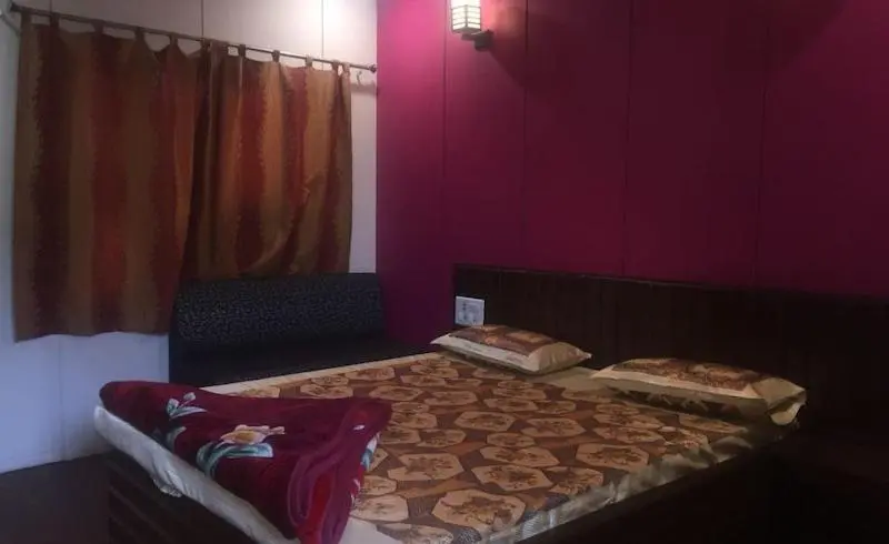 デラックスルーム, Deluxe Stay Near The Epic Tajmahal