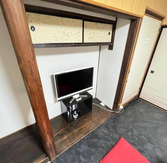 חדר משפחתי, Kiyomori No Baika