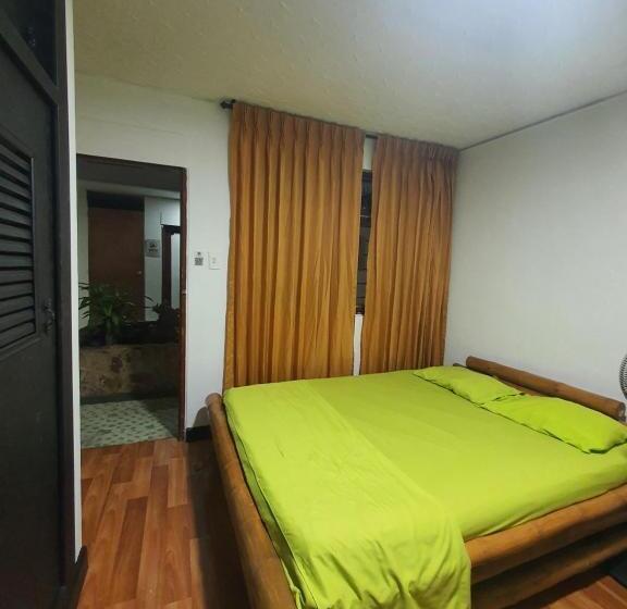 غرفة قياسية ثلاثية, Santiago Dc Hostal