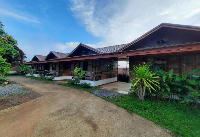 Fyrbädds Standardrum, Maan Mork Khao Kho