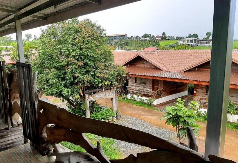 Fyrbädds Standardrum, Maan Mork Khao Kho