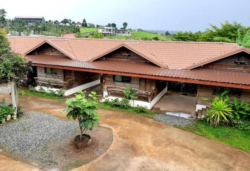 Fyrbädds Standardrum, Maan Mork Khao Kho