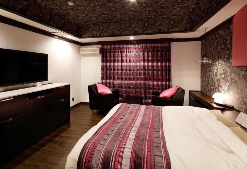 חדר סופריור, Sunset