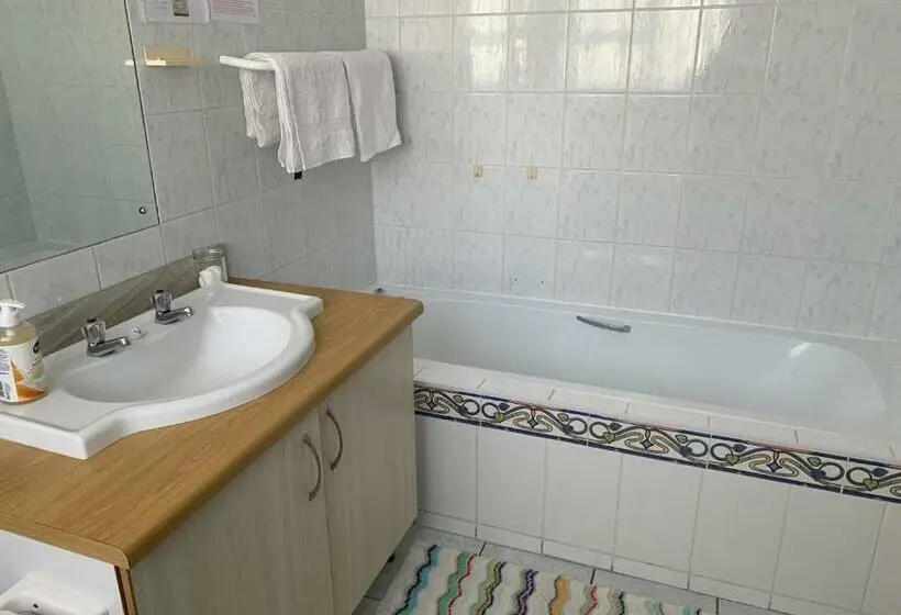 Deluxe Familienzimmer, Arum Field Accommodation