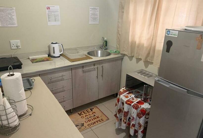 デラックスファミリールーム, Arum Field Accommodation