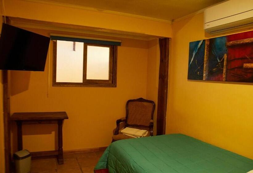 스탠다드 싱글 룸 공동욕실, Hostal Aldea Colchagua Experience