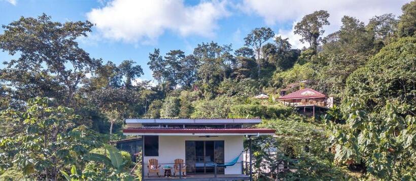 ‫فيلا غرفة نوم واحدة, Nature's Edge Boutique