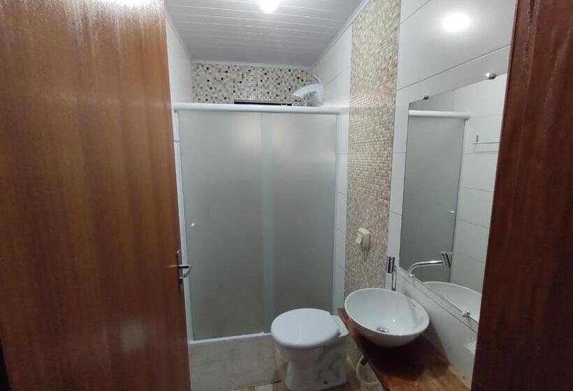 سوییت خانوادگی, Pousada Pontal Da Armação