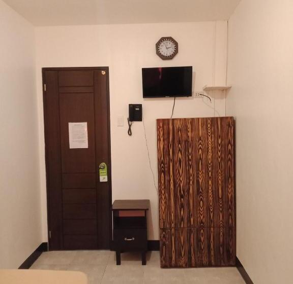 اتاق استاندارد یک نفره, Amax Inn Cebu