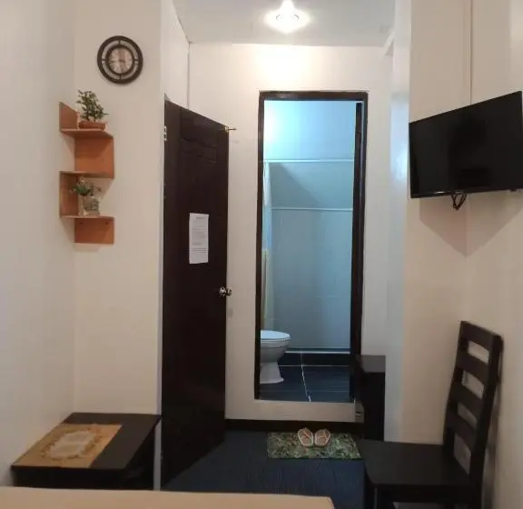 デラックススタジオ, Amax Inn Cebu