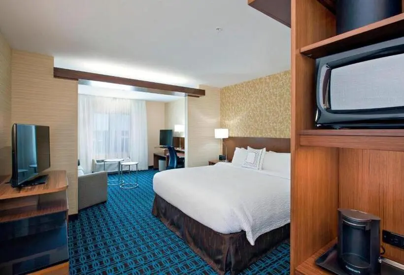 キングサイズベッドのスイートルーム, Fairfield Inn & Suites By Marriott Phoenix Tempe/airport