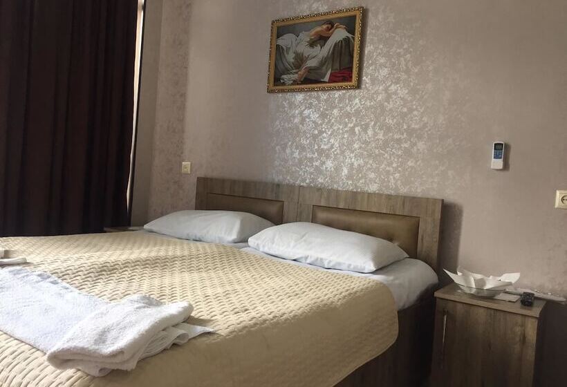 اتاق استاندارد, City