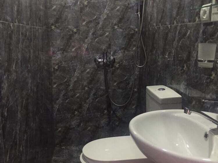 اتاق استاندارد سه نفره, City