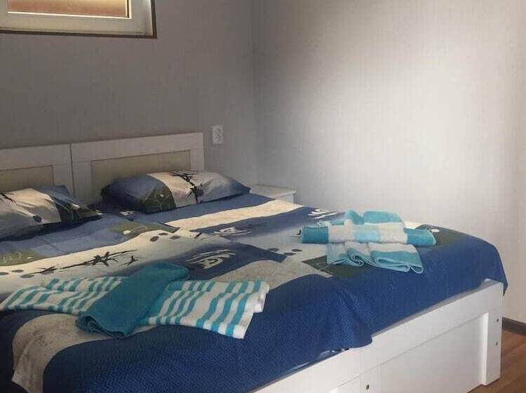 اتاق استاندارد, City