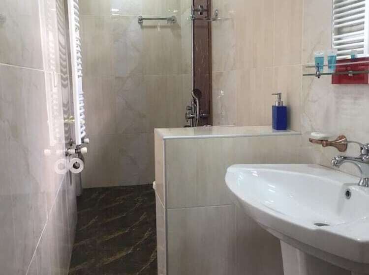 اتاق استاندارد, City