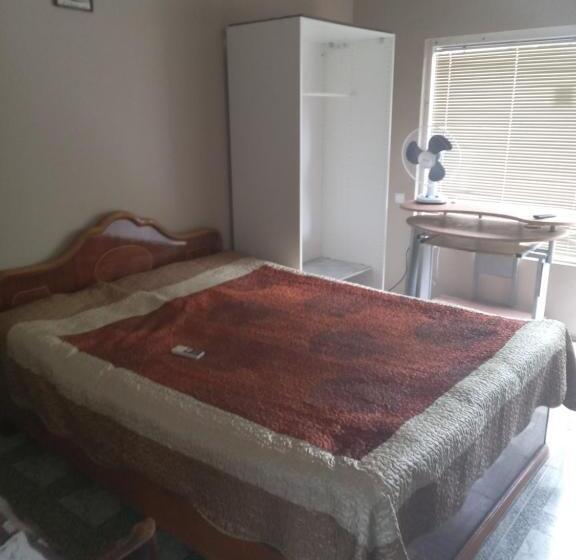 اتاق استاندارد چهار تخته, Dolce Kobuleti