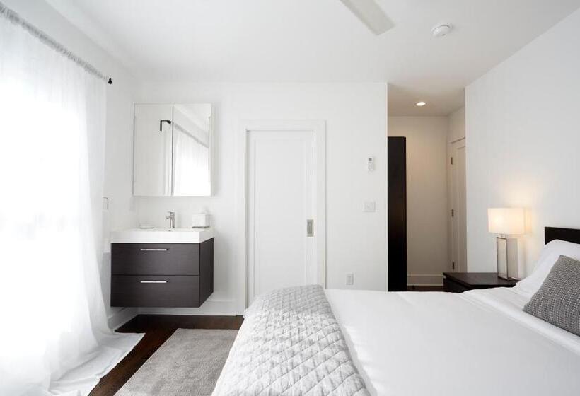 חדר דחוקס עם מיטת קינג, Station Inn Pawling