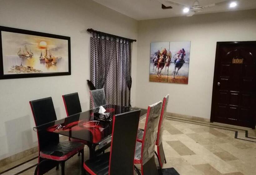 اتاق لوکس با بالکن, Seaview Lodge Guest House