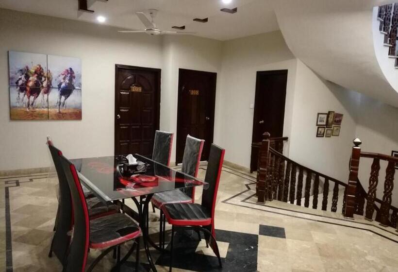 اتاق خانوادگی, Seaview Lodge Guest House