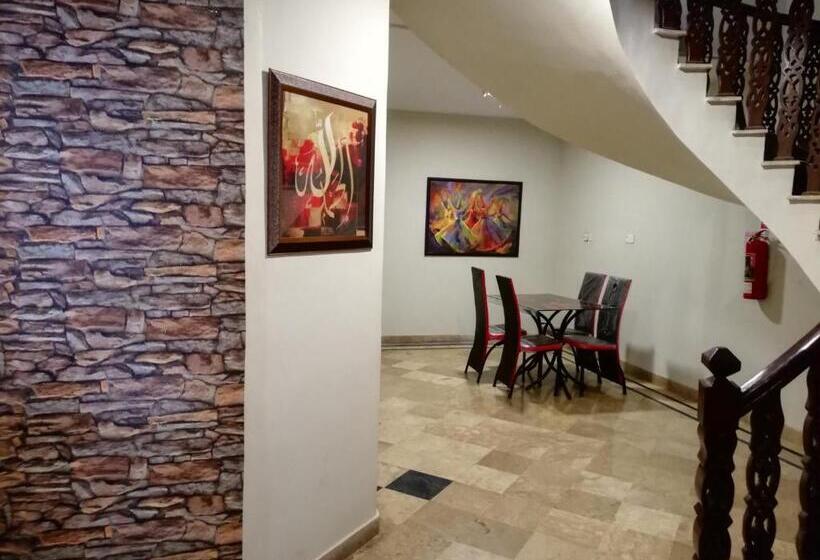 اتاق خانوادگی, Seaview Lodge Guest House