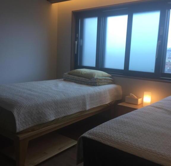 Habitació Estàndard Bany Compartit, Guesthouse Dalggume