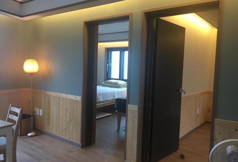 Habitació Estàndard Bany Compartit, Guesthouse Dalggume