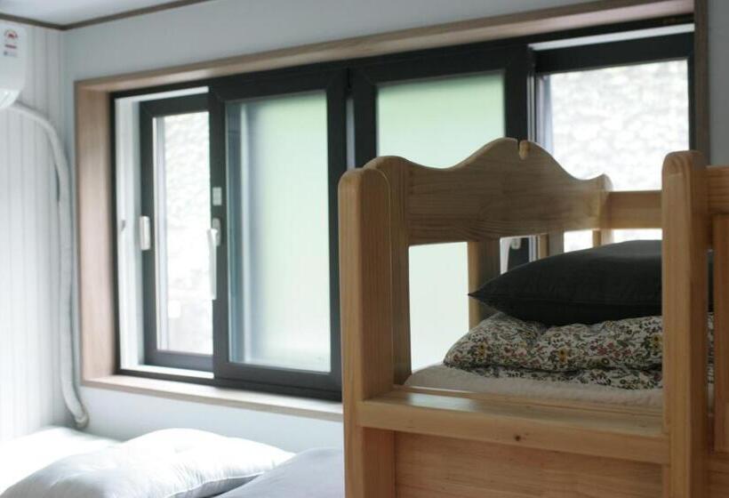 Family Room, Guesthouse Dalggume