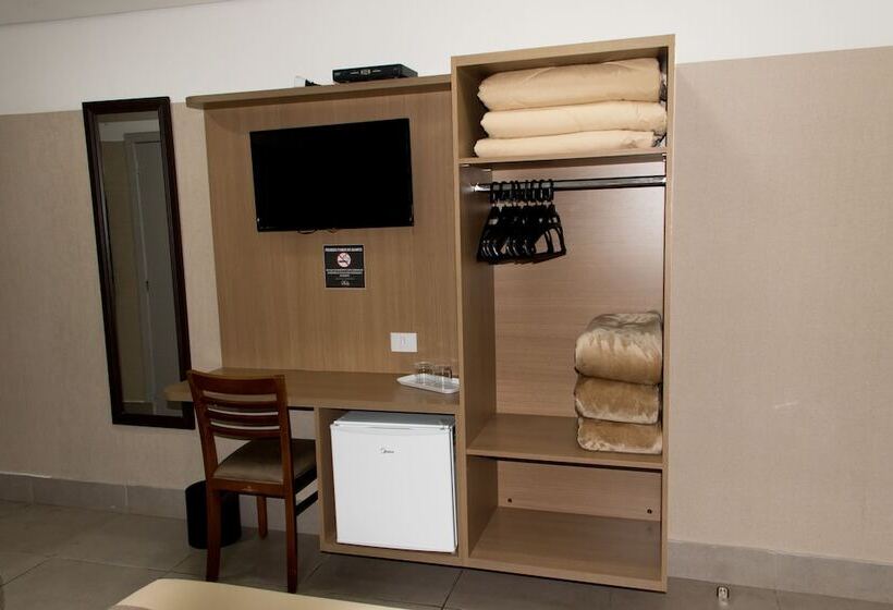 Standaard Driepersoonskamer, Pousada Du Valle