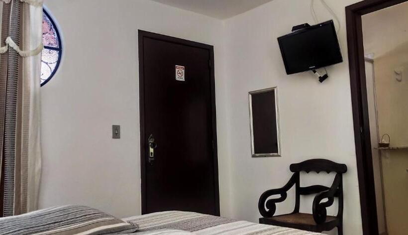 이코노미 룸, Pousada Taverna Do Golf