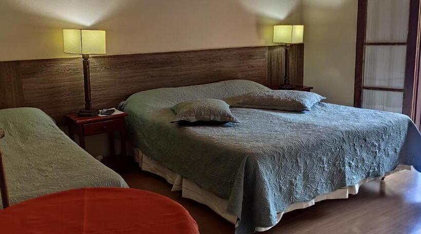 스탠다드 트리플 룸, Pousada Taverna Do Golf