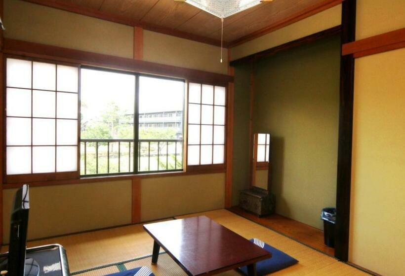 חדר משפחתי, Suimeiso