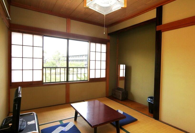 חדר משפחתי, Suimeiso