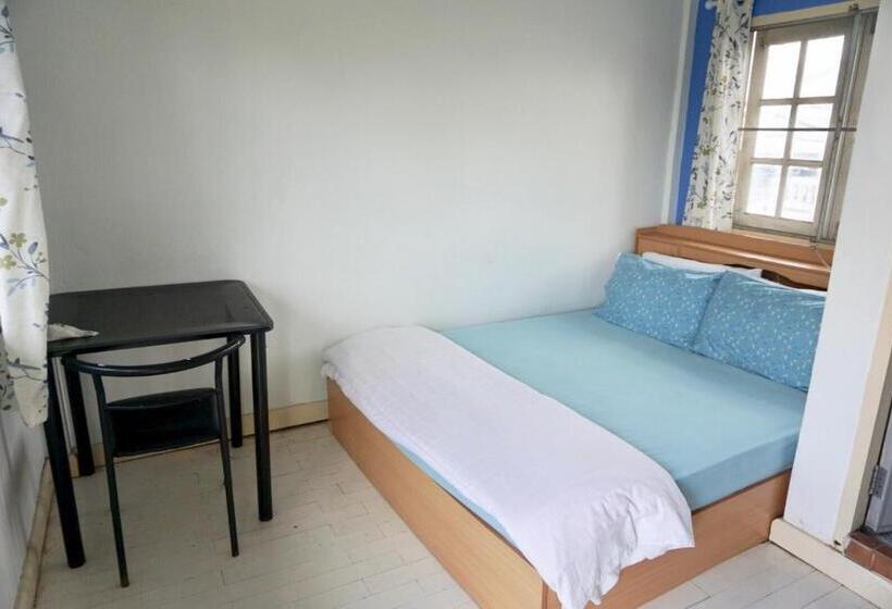 스탠다드 룸, Tourist Inn