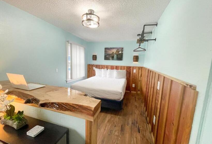 סוויטת ג'וניור, The Anchorage Motel