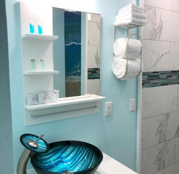 חדר דלוקס, The Anchorage Motel