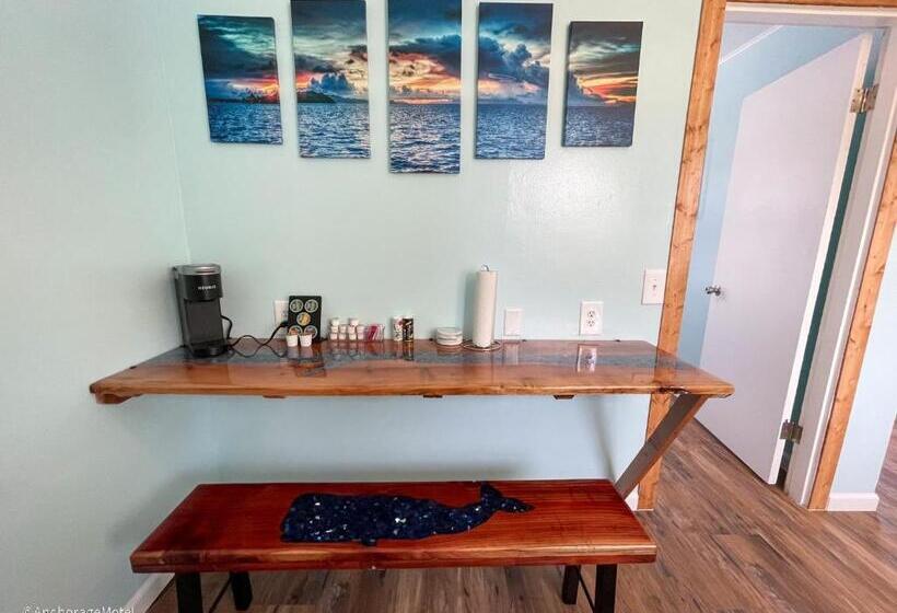 חדר דלוקס עם מיטת קינג, The Anchorage Motel