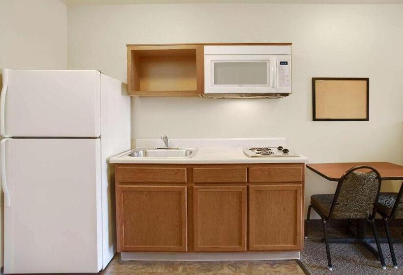 带2个双人床的标准工作室, Woodspring Suites Richmond West I 64