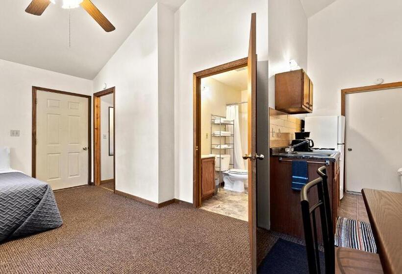 חדר משפחתי, Harney Camp Cabins