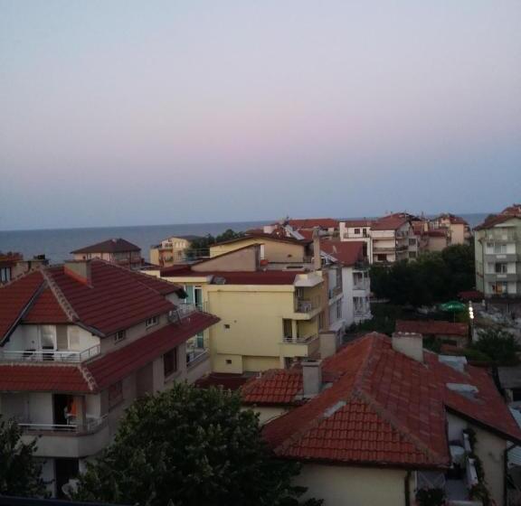 اتاق استاندارد یک نفره با چشمانداز دریا, Guest House Adriya