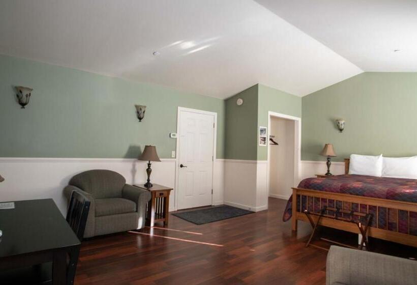 스탠다드 룸 킹사이즈 침대, Swift River Suites