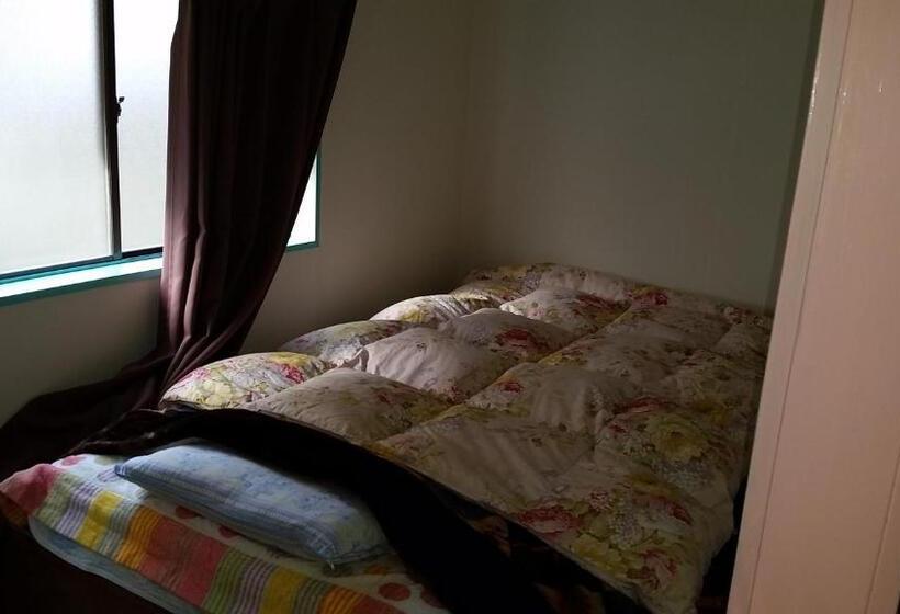 غرفة إقتصادية رباعية, Cherry House Is Direct To Narita,haneda Ap, Disney, Asakusa, Skytree Tower, Tokyo