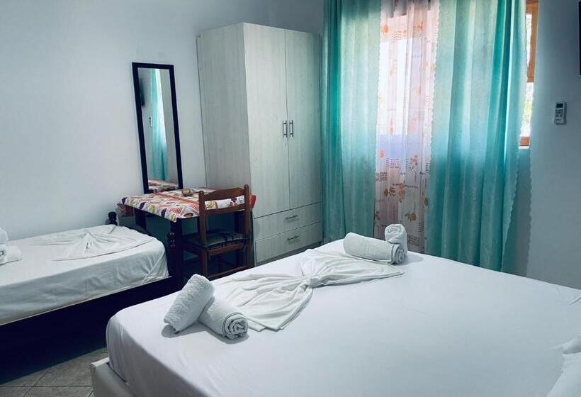 带花园景观的标准工作室, Guesthouse Dollomaja Ksamil