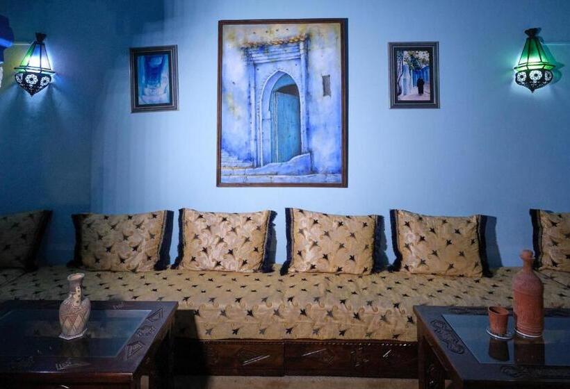 스탠다드 트리플 룸, Riad Nerja