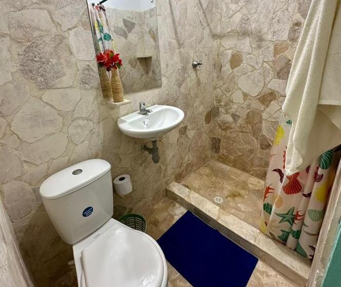 חדר סטנדרט לארבעה, Costa De Vikingos