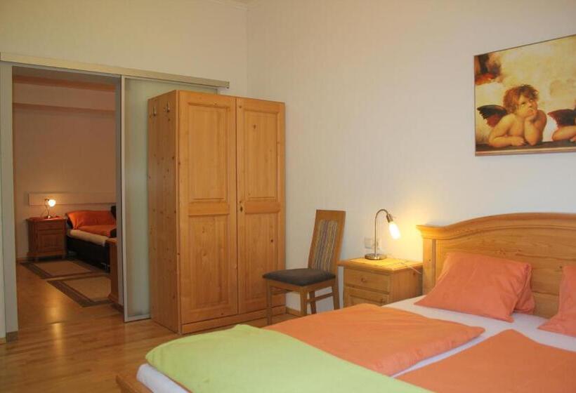 Семейный Номер, Familien & Wander Pension Purkhardt