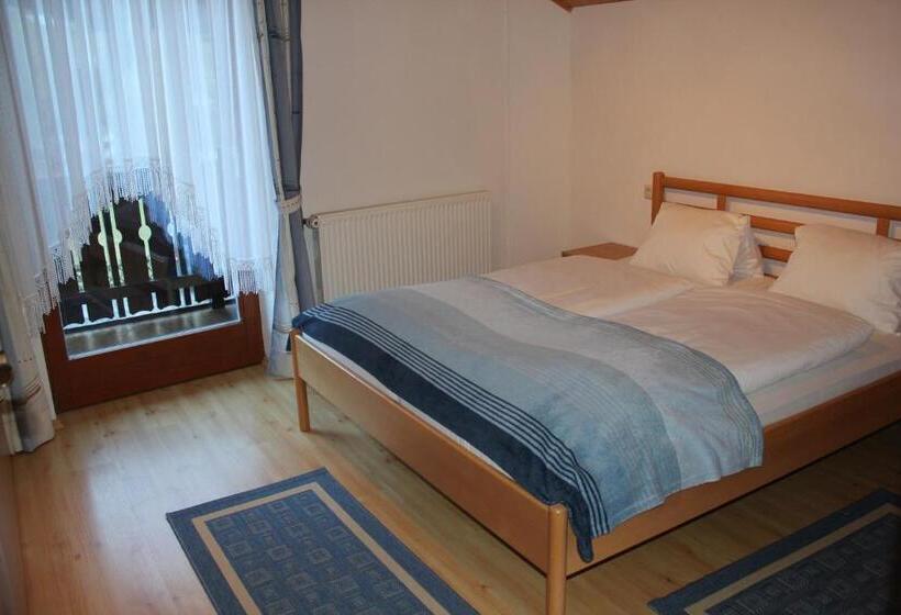 Апартаменты 2 Спальни, Familien & Wander Pension Purkhardt