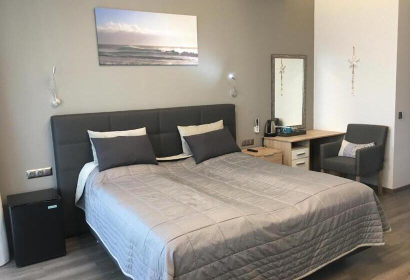 חדר סטנדרט נוף לאגם, Calypso Lakeside Rooms & Lux Apartments