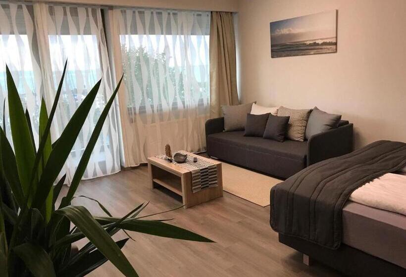 חדר משפחתי דלוקס, Calypso Lakeside Rooms & Lux Apartments