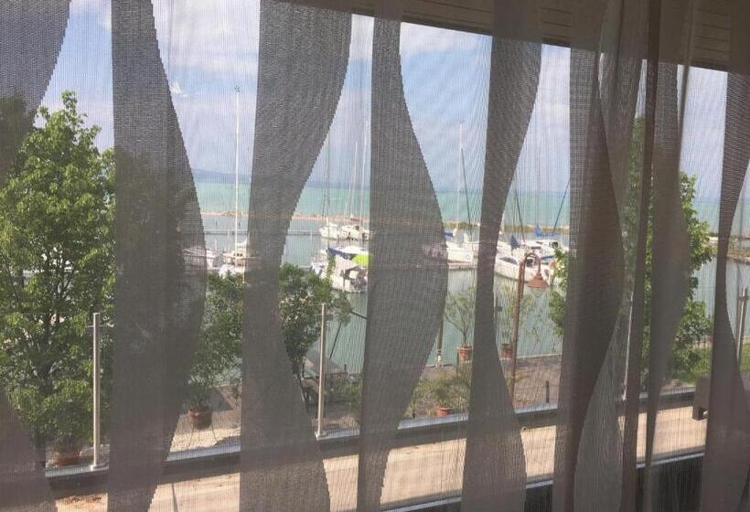 חדר סטנדרט נוף לאגם, Calypso Lakeside Rooms & Lux Apartments